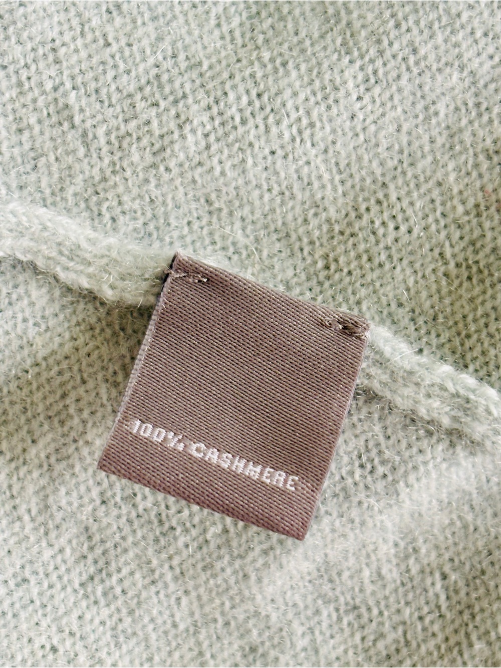 Cashmere Shawl-Collar Robe - Picture 11 of 11